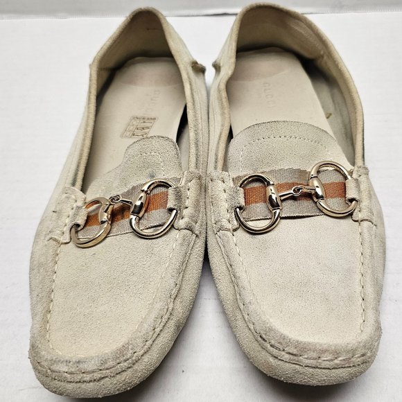 GUCCI Loafer Slip On Shoes Beige Cream Leather Made in Italy Horsebit Buckle 8.5 - Picture 1 of 16